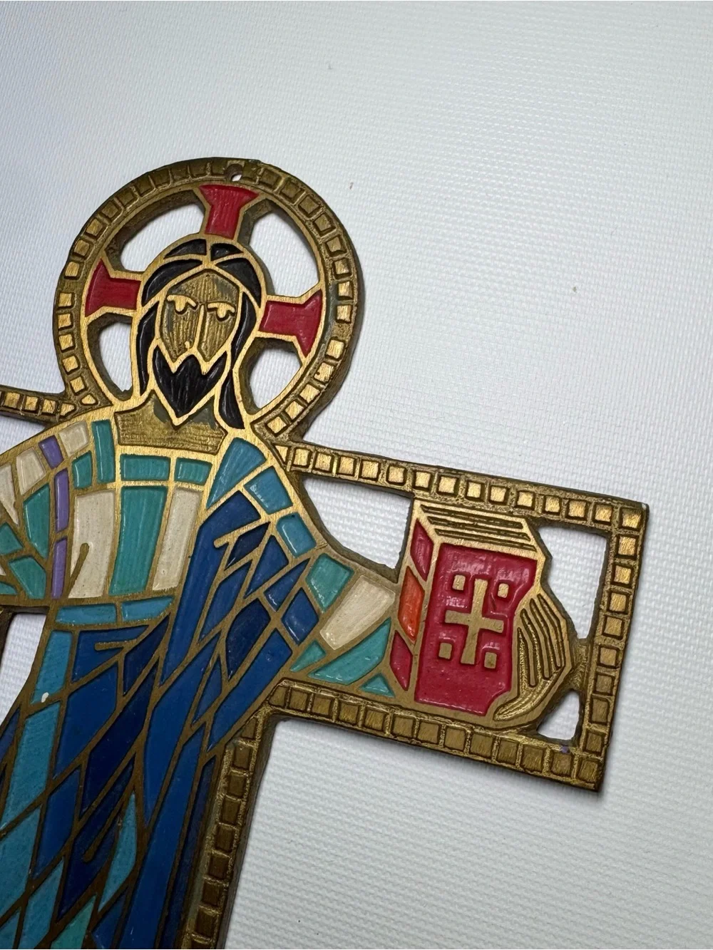 Terra Sancta guild vintage cross Jesus Bible
